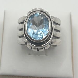 A Retired Silpada Sterling Silver ring with a Beautiful Lg Topaz